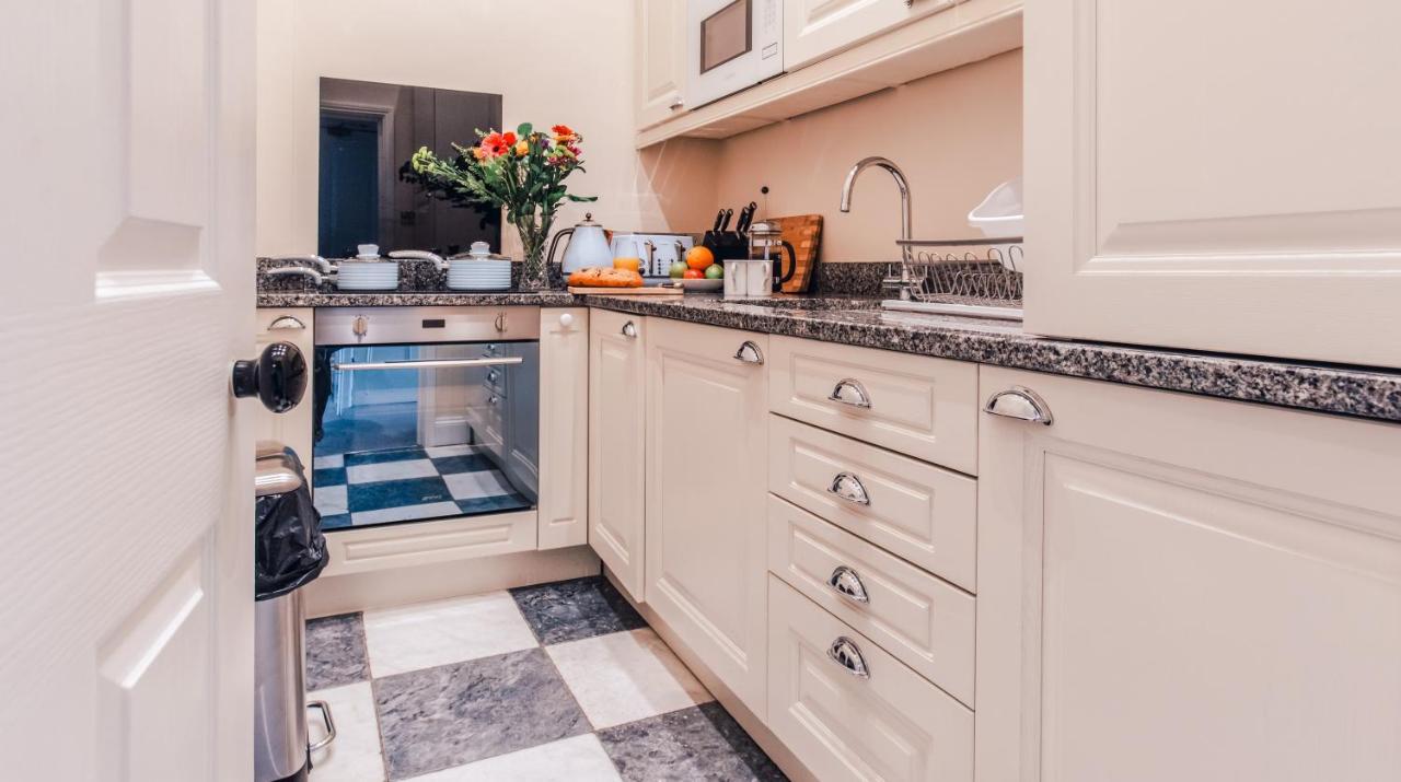 Flat 3, 6 Lypiatt Terrace Cheltenham Gloucestershire Gl50 2Sx 외부 사진